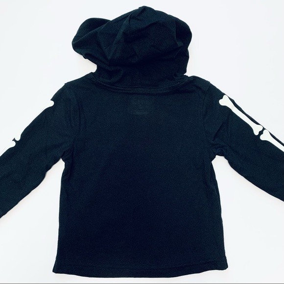 Skeleton long sleeve graphic - Picture 6 of 7